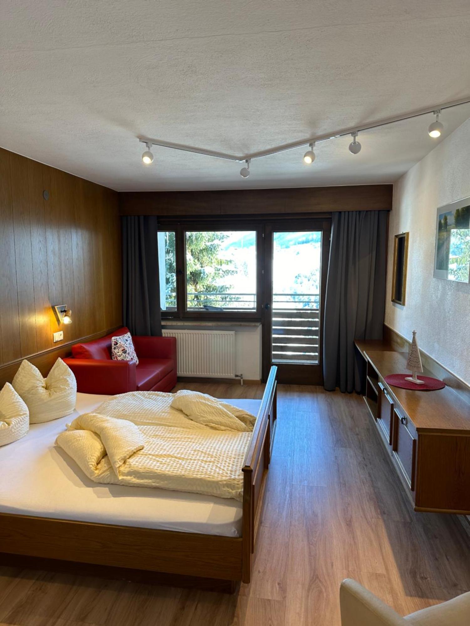 Appartements Dobler - S'Zischgn Arzl im Pitztal Exterior photo